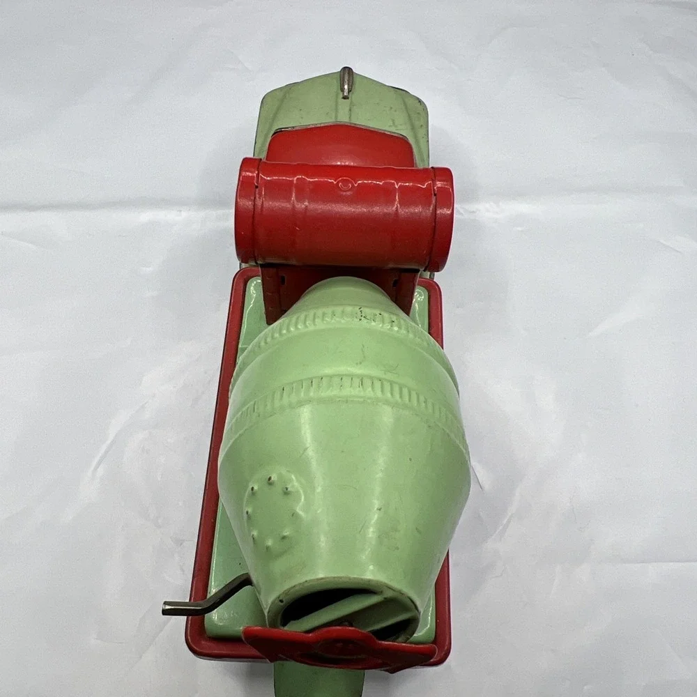 1950's Tin Friction Toy Truck Concrete Mixer SSS Japan - Nice -  No Box